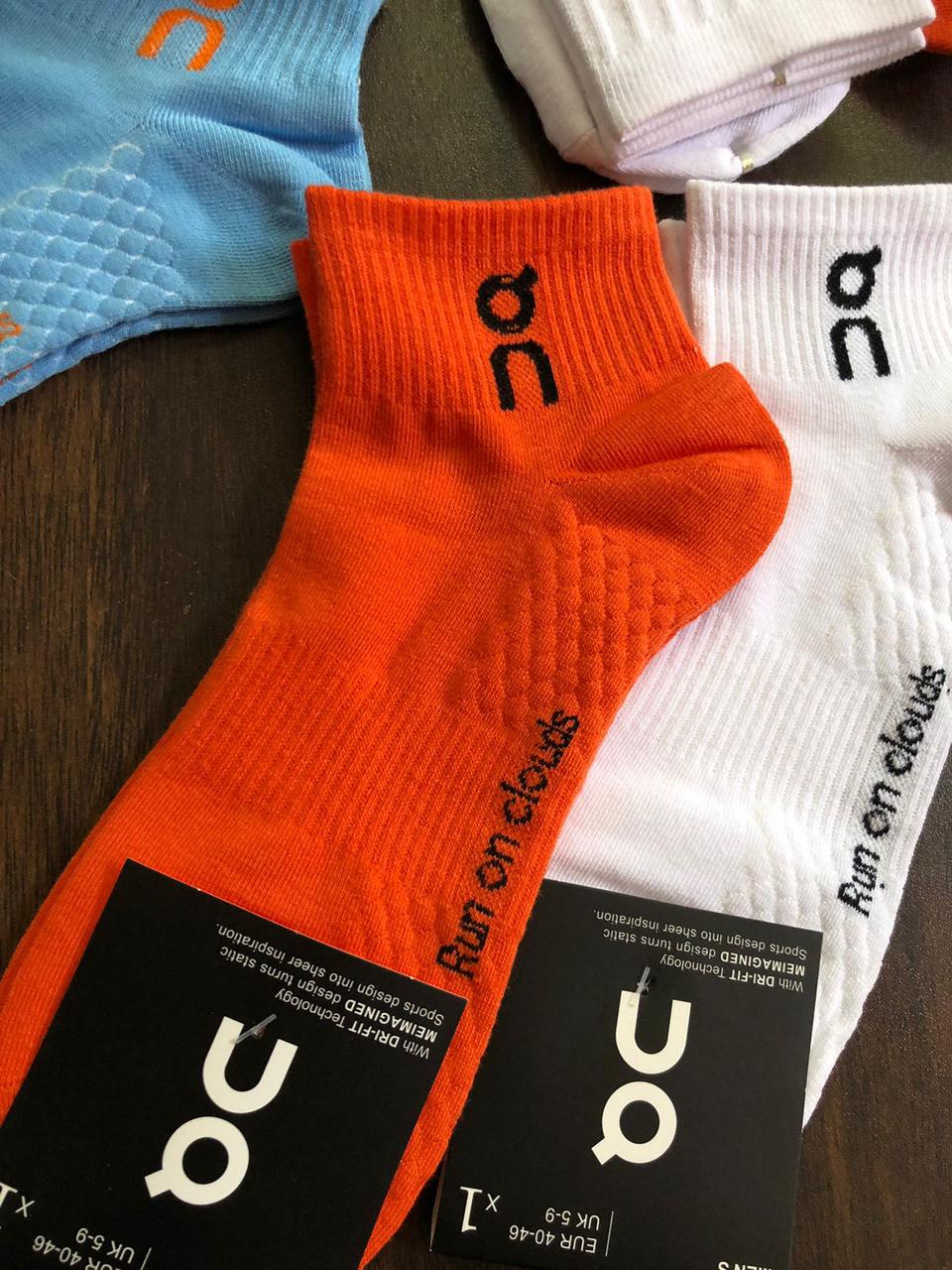 On Running Logo Socks  - Ankle length Pck of 3