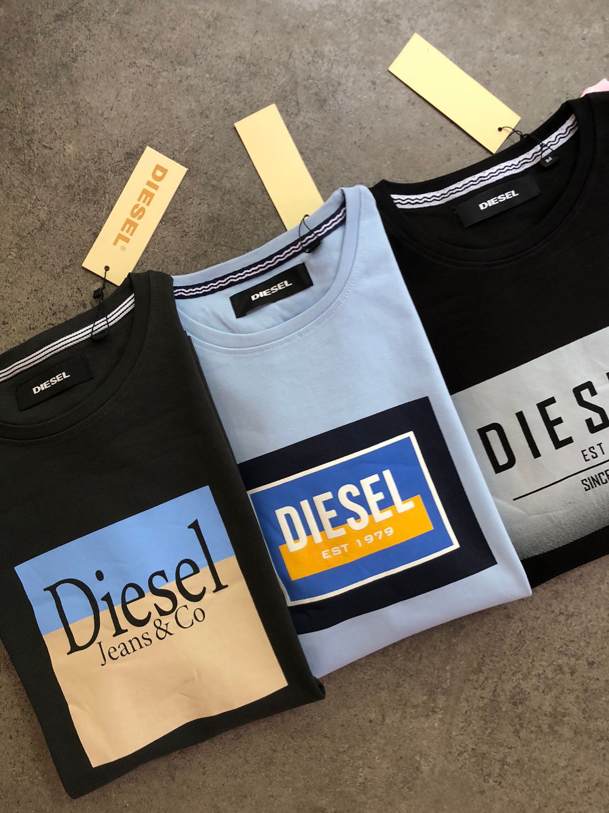 Round Neck Tshirts